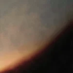 Textura fluida naranja vertical fondo dark abstracto stock