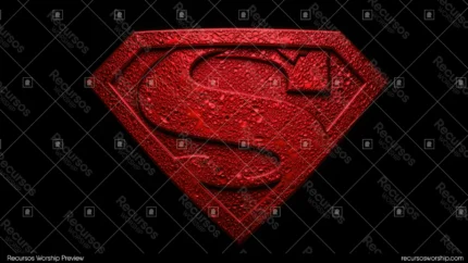 Escudo forma rombo letra S central relieve metalico rojo intenso textura gotas agua micro-relieve tridimensional fondo negro horizontal icono heroico poder proteccion guerrero espiritual