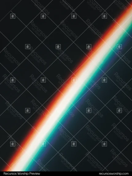 Raya luz diagonal fina blanco brillante halos naranja rojo teal cian bordes fondo negro profundo vertical espectral fisura luz palabra espada oscuridad diseno iglesia