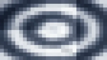 Mosaico denso de píxeles en tonos azul y marino con efecto lente, video loop VJ para escenario de iglesia