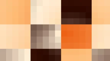 Mosaico de píxeles en tonos naranja y terracota, imagen still VJ para escenario de iglesia